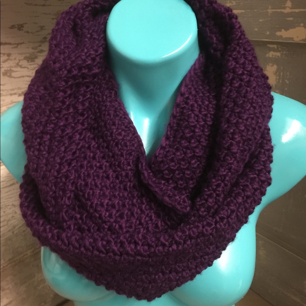 🌟🌟🌟Purple Infinity scarf